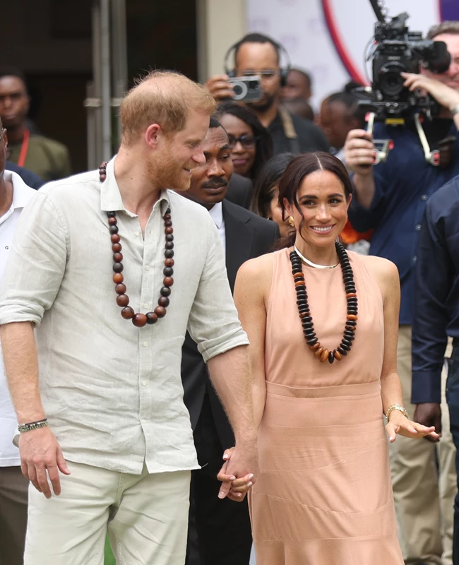 Meghan Markle & Πρίγκιπας Harry | Ο λόγος που δεν πήραν μαζί τα παιδιά τους στη Νιγηρία