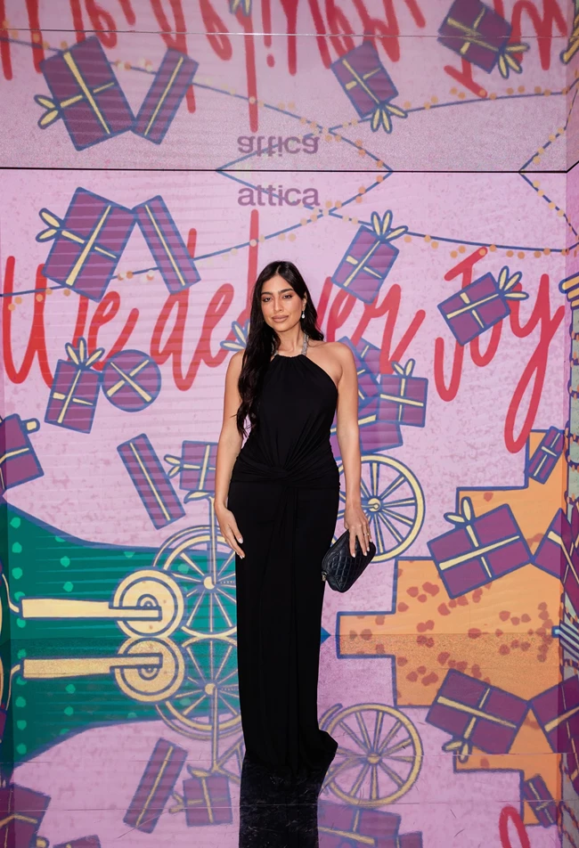 Η Σπυρούλα Κάιζερ με outfit SIMKHAI, attica.