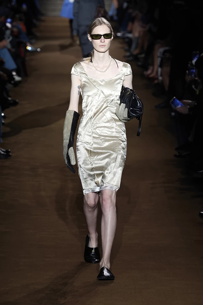 Sophistication & Elegance | Τα πιο ωραία σατέν φορέματα για το φθινόπωρο