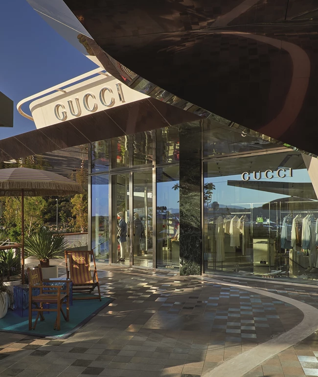 Ο οίκος Gucci εγκαινιάζει το νέο κατάστημα στην Αθηναϊκή Ριβιέρα