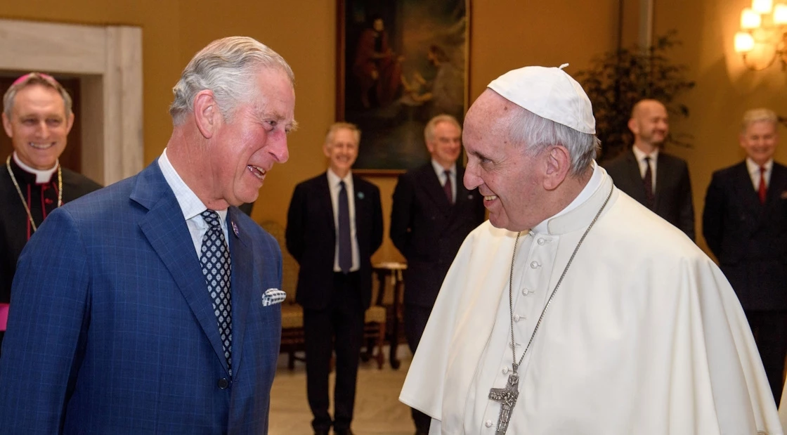 Η δούκισσα Sophie στη θέση του βασιλιά Καρόλου