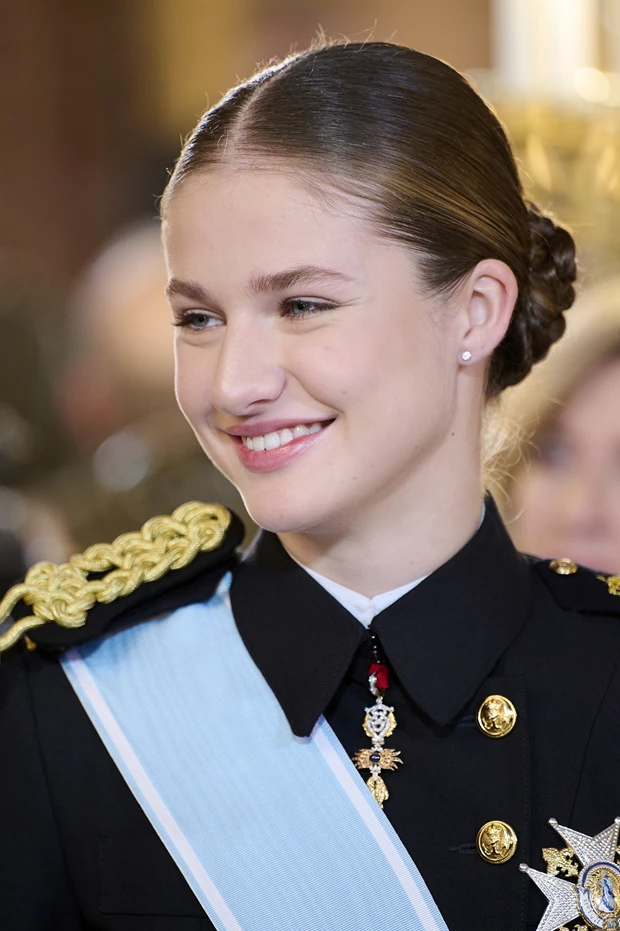 Σε ποια μονάρχη θα μοιάσει η πριγκίπισσα Leonor όταν ανέβει στον θρόνο σύμφωνα με το ChatGPT;