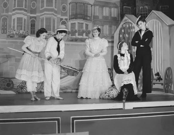 βασίλισσα Ελισάβετ - πριγκίπισσα Μαργαρίτα 1944