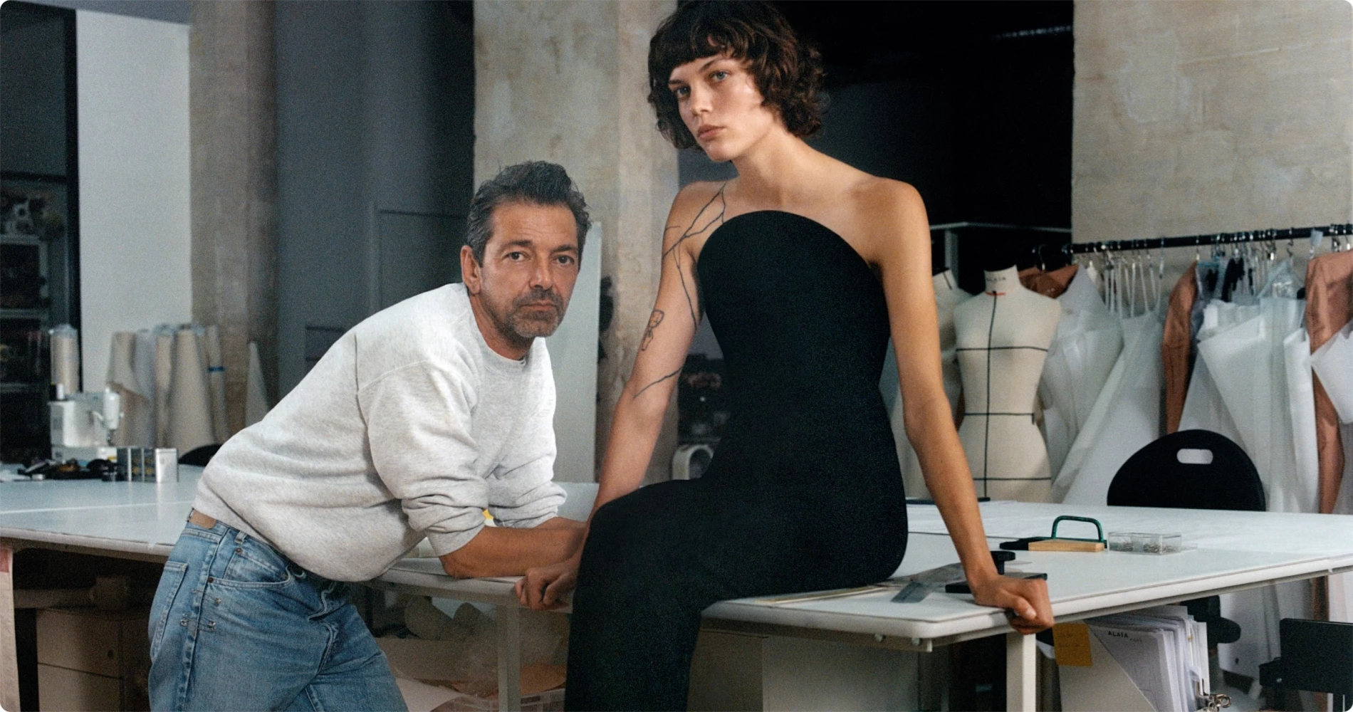 Ήταν τόσο σύντομο! Το παρασκήνιο της αποχώρησης του Dario Vitale από τον Versace