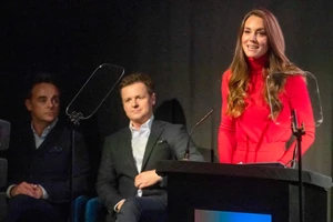 Ο Alec Baldwin σπάει τη σιωπή του μετά την τραγωδία στο σετ της νέας του ταινίας