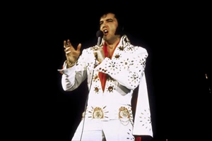 Dolly Parton | Η απίθανη αποκάλυψη της για το διαζύγιο του Elvis Presley από την Priscilla