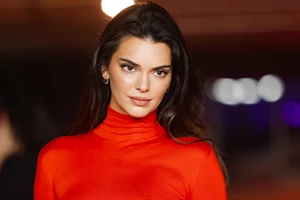 3 λάθη που οι περισσότερες γυναίκες κάνουν με τη mascara