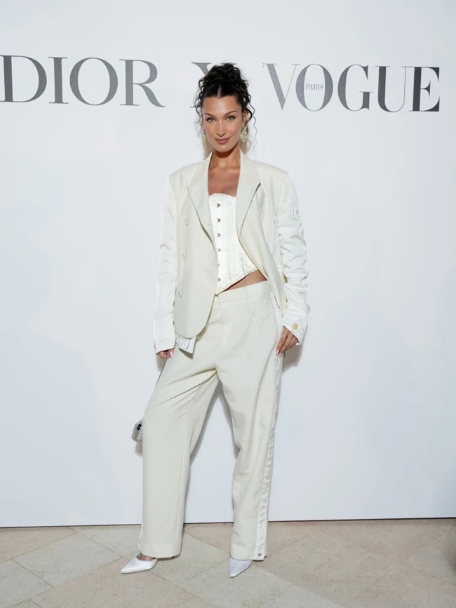 Bella Hadid - Dior