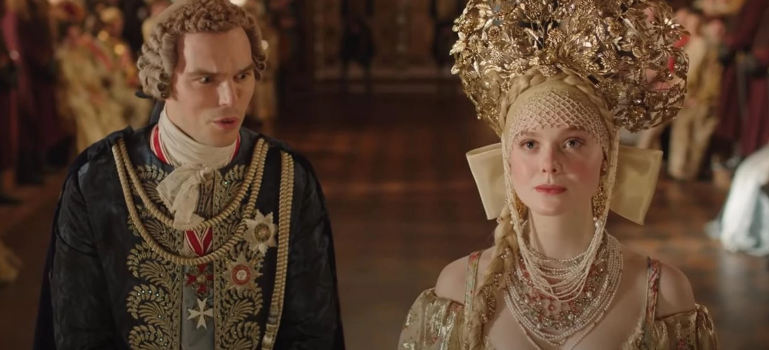 "Inventing Anna" | Οι πρώτες φωτογραφίες της νέας σειράς του Netflix για τη γυναίκα που εξαπάτησε τη Νέα Υόρκη