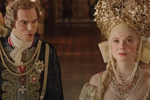 "Inventing Anna" | Οι πρώτες φωτογραφίες της νέας σειράς του Netflix για τη γυναίκα που εξαπάτησε τη Νέα Υόρκη