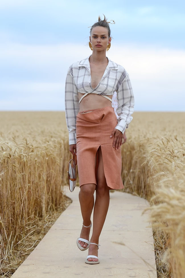 Αυτό είναι το καλοκαίρι του midriff | Πώς θα το φορέσετε κομψά