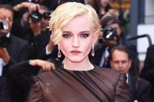 Natalie Portman | Το elegant beauty look της στο Φεστιβάλ των Καννών