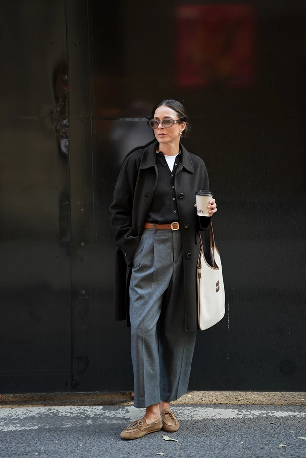 Η διακριτική πολυτέλεια είναι hot | 10 κομμάτια για να την κατακτήσετε με το στιλ σας