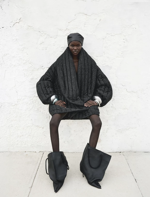 Μόδα On The Road Harper's Bazaar Feb26