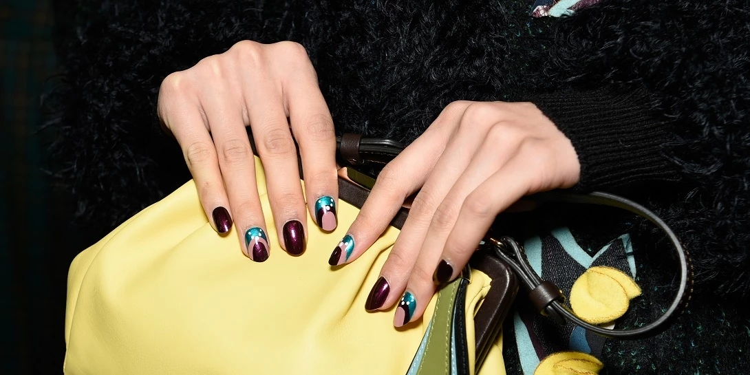 Οι επικρατέστερες τάσεις στα νύχια για φέτος το χειμώνα