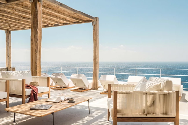 Μία ελληνική βίλα ανάμεσα στη δημοπρασία πολυτελών ακινήτων που διοργανώνει ο οίκος Sotheby's