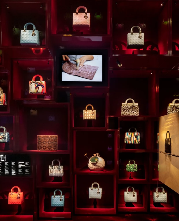 Christian Dior: Designer of Dreams