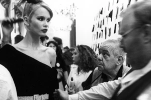 Naomi Campbell | Η νέα έκδοση με αναμνήσεις από τη ζωή της ως supermodel στα 90s