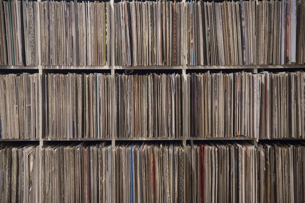 Δίσκοι βινυλίου από χρυσάφι | Μήπως έχετε έναν θησαυρό στο σπίτι σας;