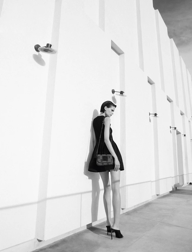 Moda Attitude HB Apr 2024