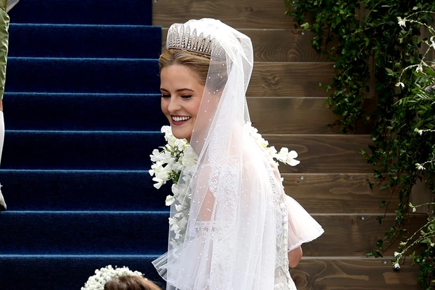 Ούτε η Kate Middleton, ούτε η κόρη της, Charlotte! Αυτή είναι η πλουσιότερη πριγκίπισσα στον κόσμο