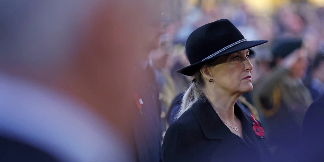 Η δούκισσα Sophie στη θέση του βασιλιά Καρόλου