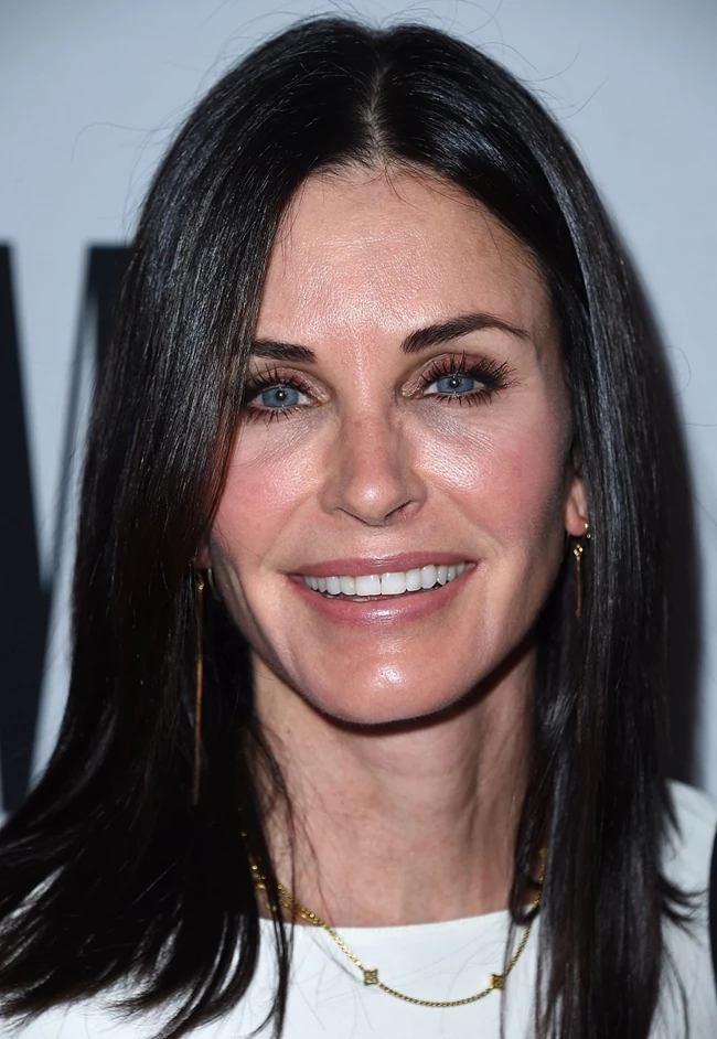 Celebrities Courteney Cox