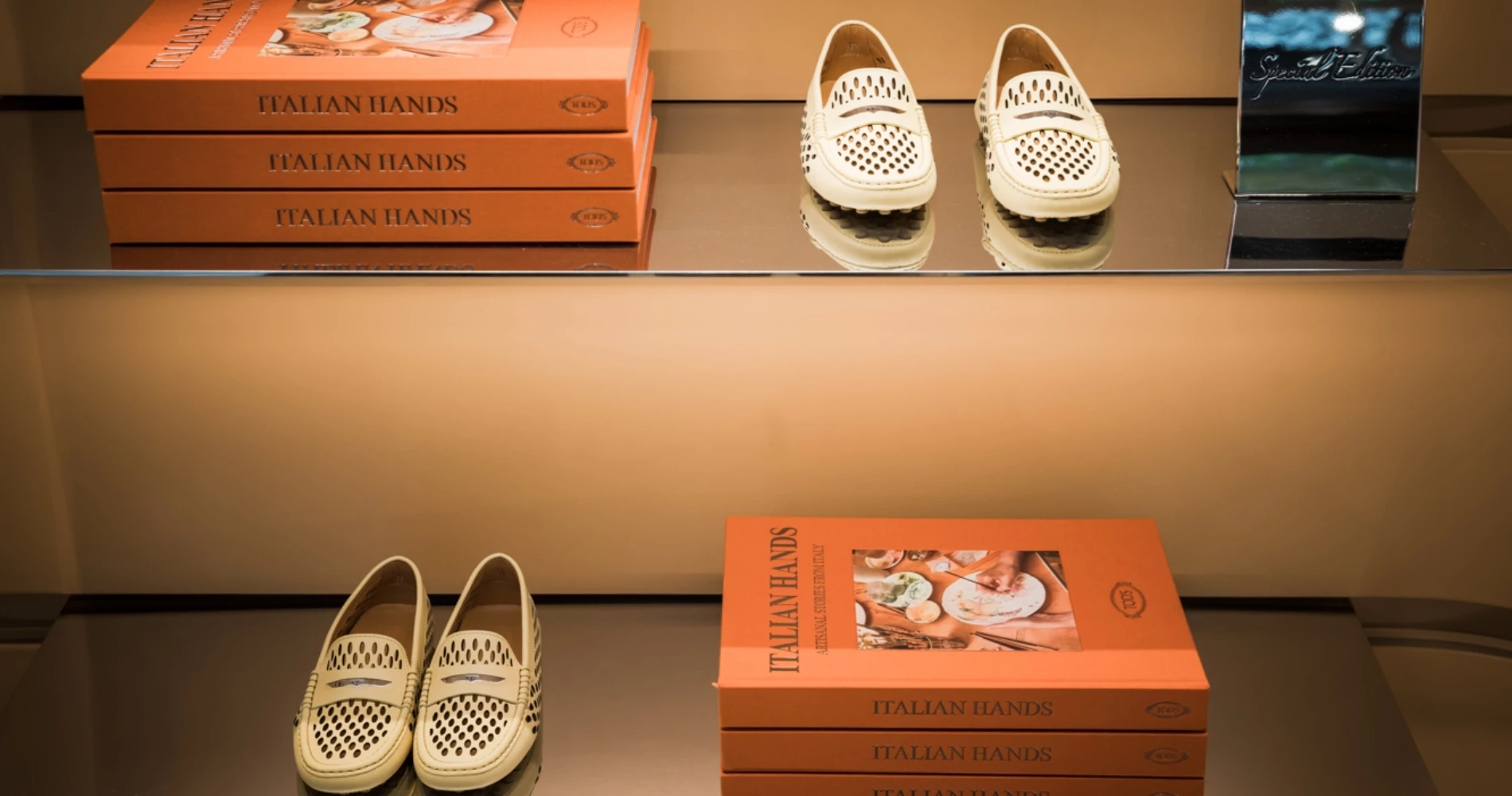 Η Tod’s γιορτάζει την ιταλική δεξιοτεχνία πίσω από το εμβληματικό Gommino με ένα πολυτελές βιβλίο