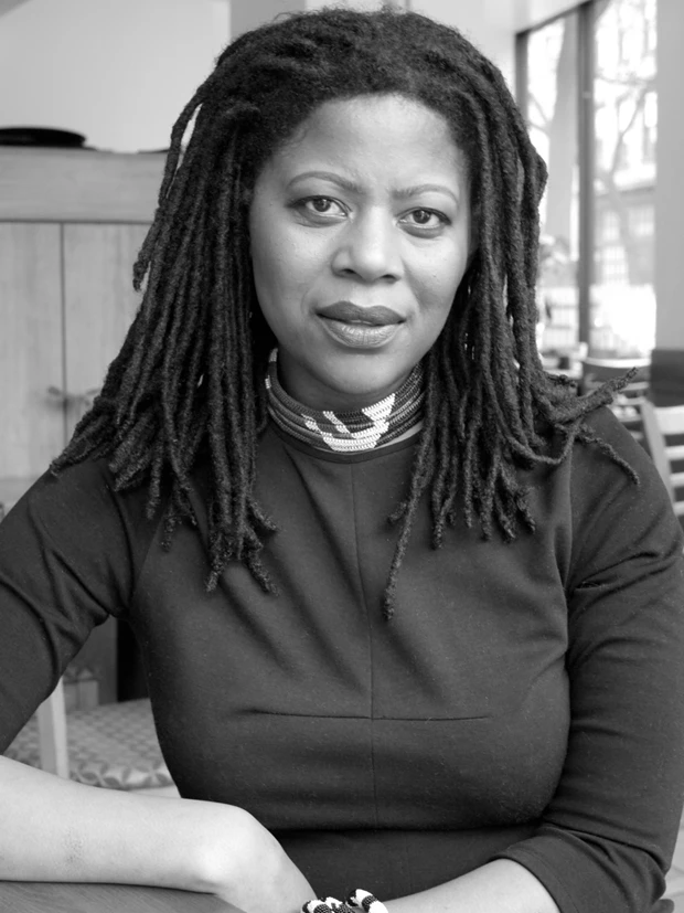 Τα γλυπτά της Simone Leigh για πρώτη φορά στην Ελλάδα