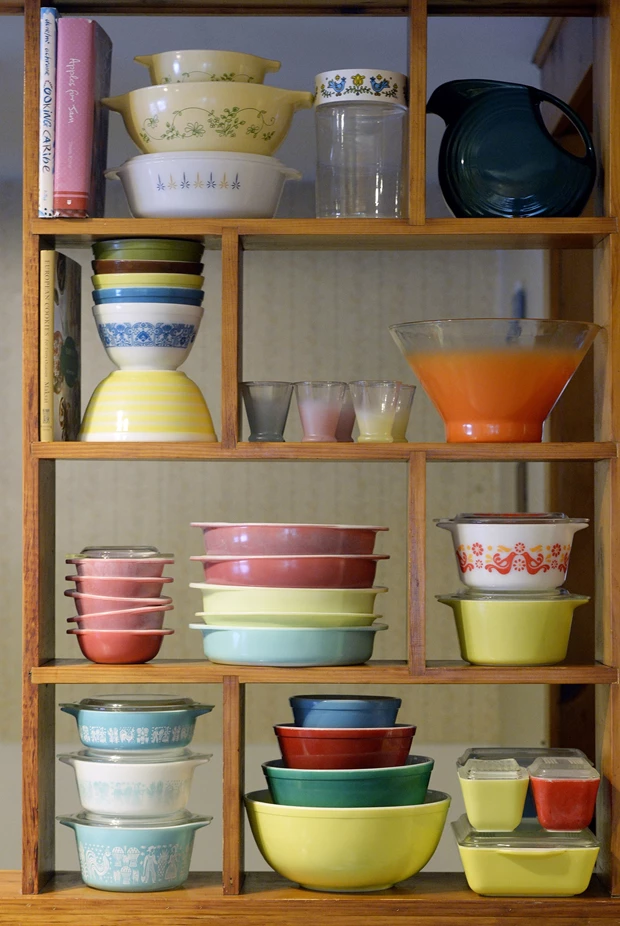 Το έχετε κρατήσει; Αυτό το vintage Pyrex της γιαγιάς θα μπορούσε να αξίζει έως και 6.000 ευρώ