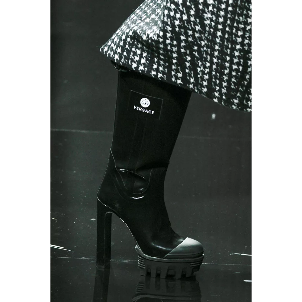 Welly boots