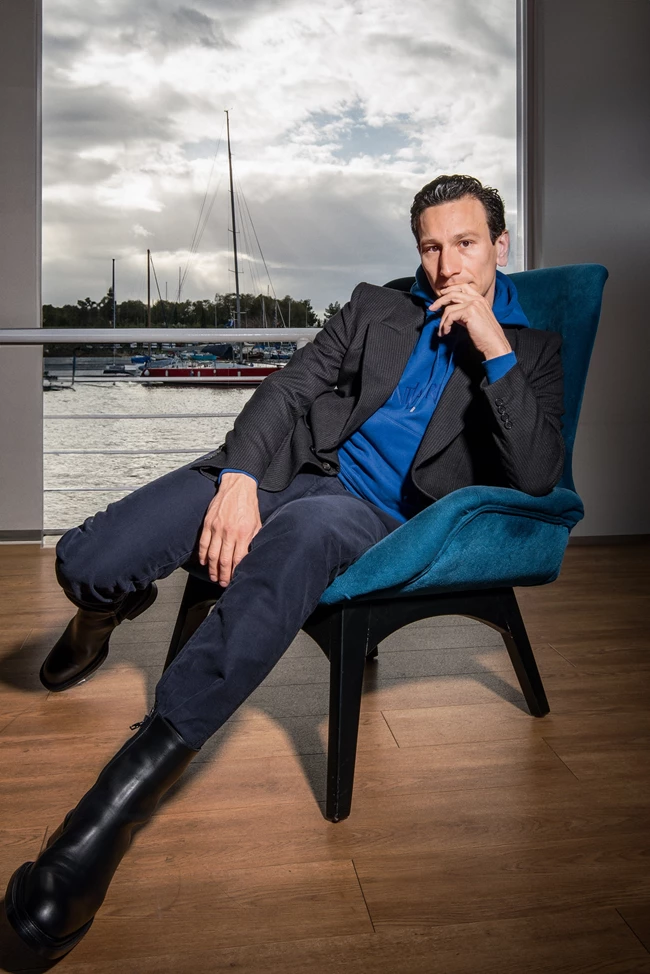 Μιχάλης Σαράντης