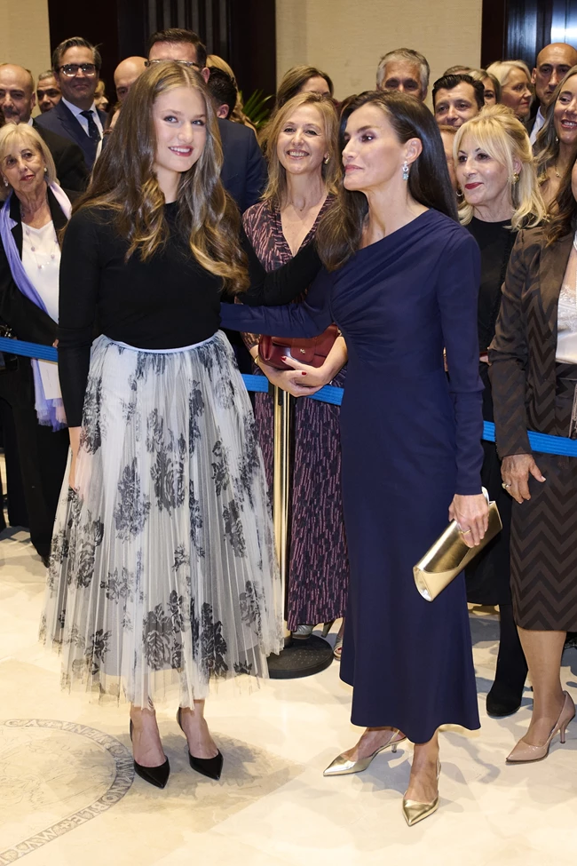 Πριγκίπισσα Leonor και βασίλισσα Letizia