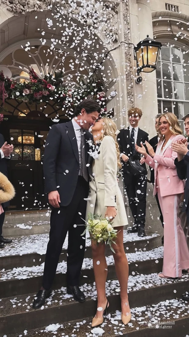 Phoebe Knatchbull | Η ξαδέρφη του William και του Harry παντρεύτηκε στο Λονδίνο