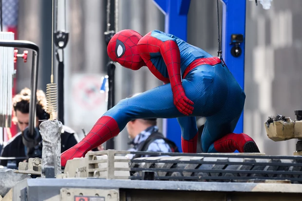Tom Holland | H πτώση στα γυρίσματα της ταινίας "Spider-Man: Brand New Day" και η διακοπή των γυρισμάτων