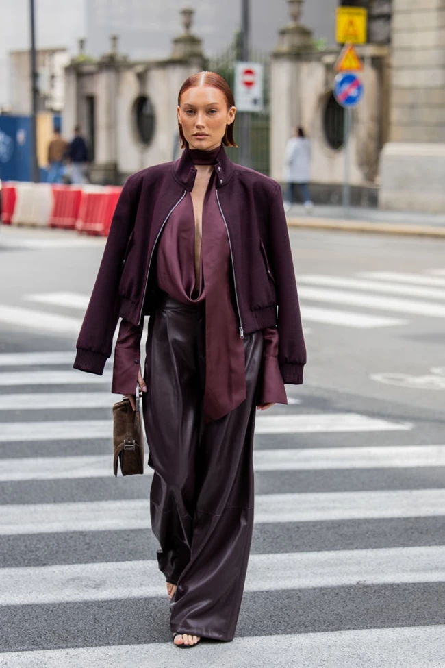 burgundy trend street style