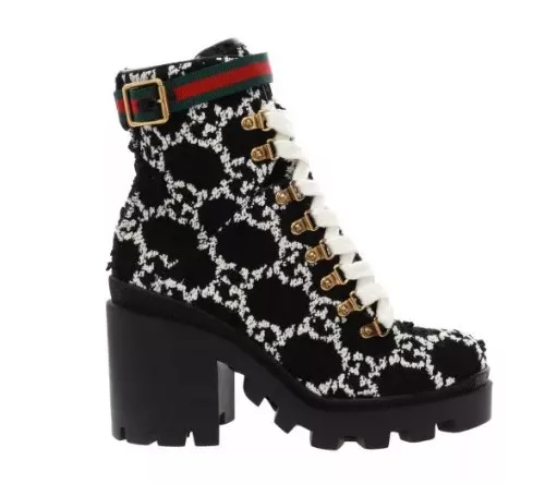 Τα hiking boots