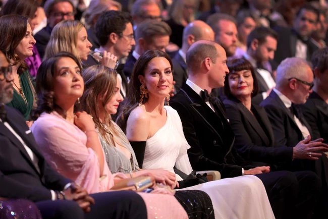 Πρίγκιπας William | Στο κόκκινο χαλί των BAFTA χωρίς την Kate Middleton