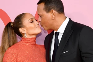 Jennifer Lopez | Ο Marc Anthony και ο Ben Affleck μιλούν για την πρώην τους