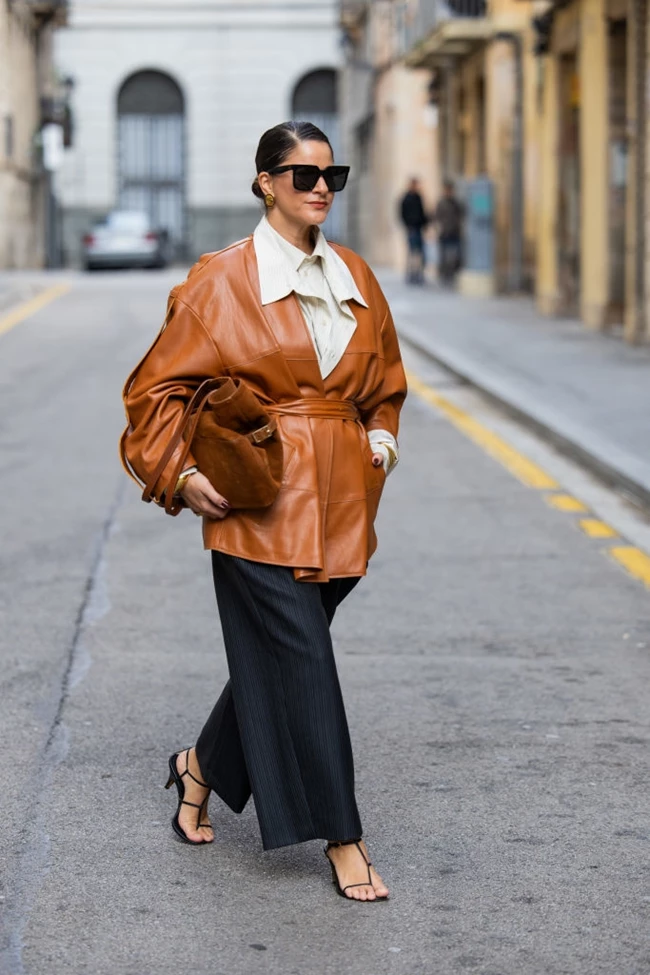 street style tan