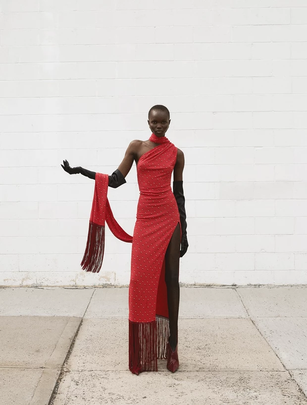 Μόδα On The Road Harper's Bazaar Feb26