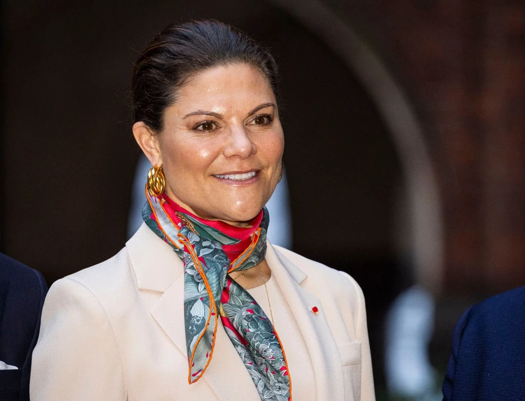 Πριγκίπισσα Victoria της Σουηδίας | Η εμφάνιση με στρατιωτική περιβολή