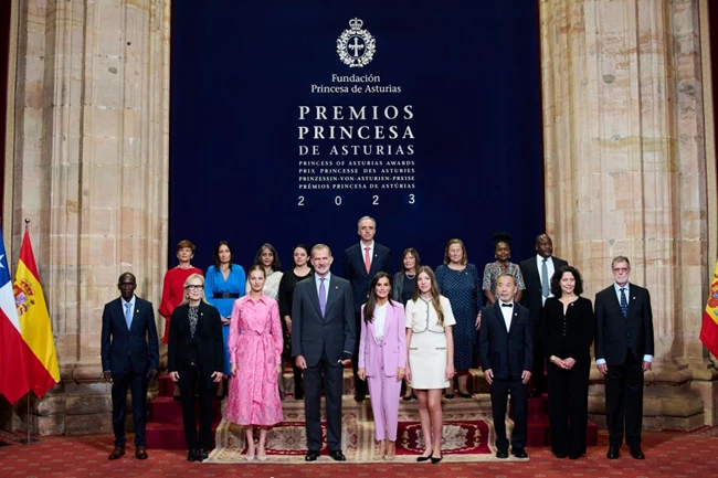 Meryl Streep | Η συνάντηση με τη βασίλισσα Letizia λίγο μετά την ανακοίνωση του χωρισμού της