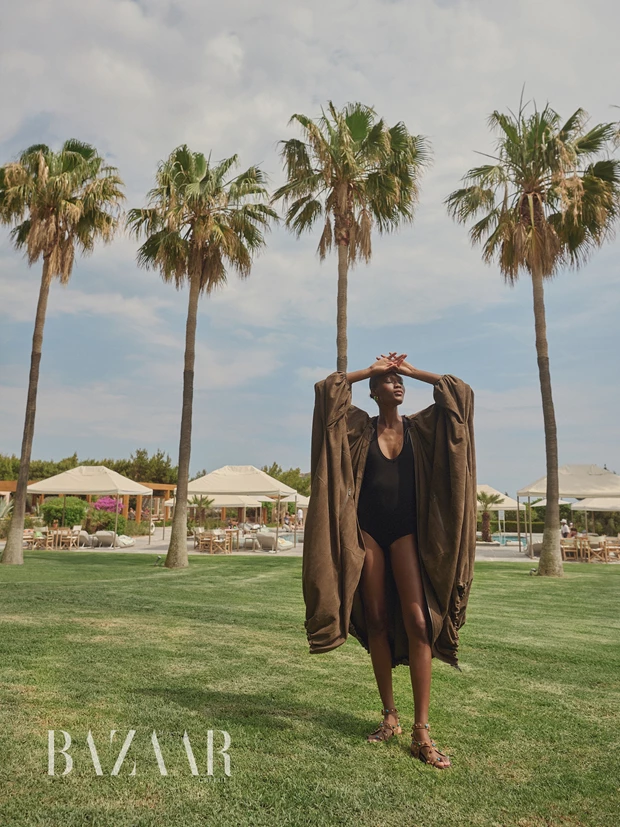 Η high summer γκαρνταρόμπα του 2025