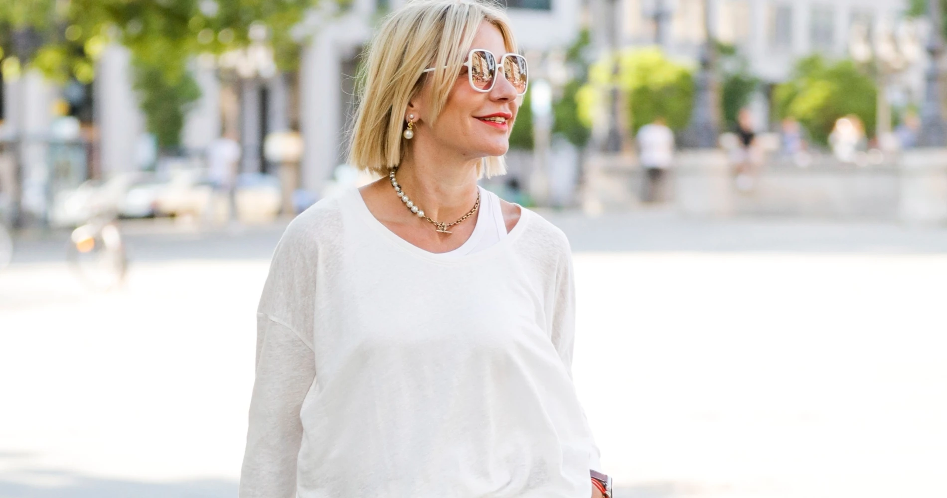 Summer Chic | 5 minimal looks που μπορείτε να κάνετε τον Αύγουστο