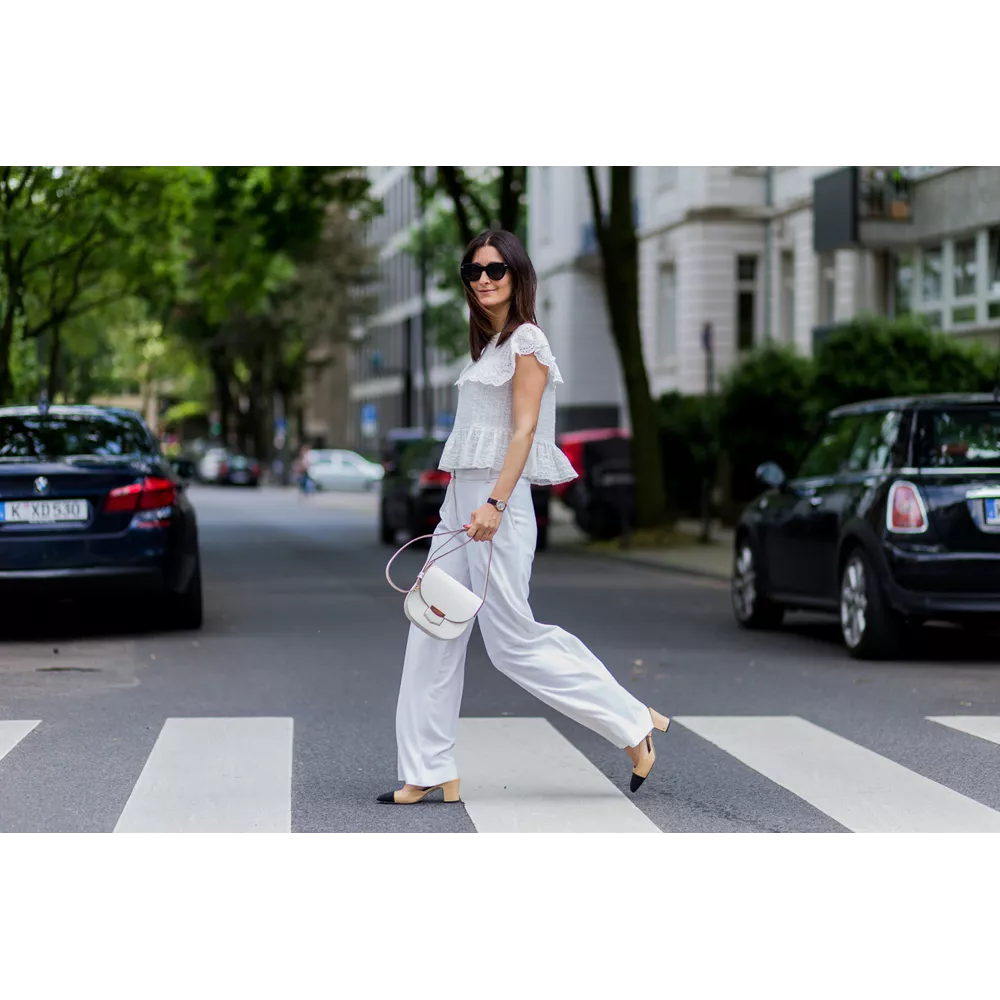 Slingback γόβες