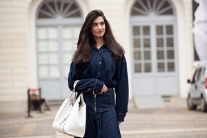 Τα κολακευτικά jeans από τα Marks & Spencer που θα φοράτε από το πρωί ως το βράδυ