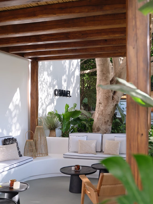 Chanel mykonos boutique