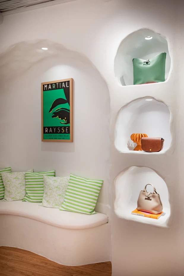 Longchamp boutique Mykonos