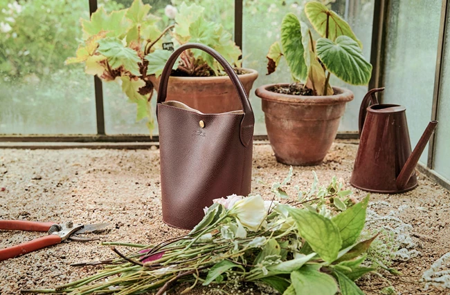 PLIAGE CUIR DE RUSSIE LONGCHAMP